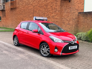 Used Toyota Yaris 2015 for sale - 78958058: Photo