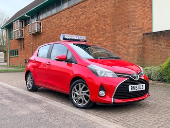 Used Toyota Yaris 2015 for sale - 78958058: Photo