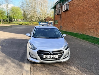 Used Hyundai i30 2015 for sale - 78958168: Photo
