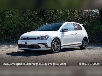 Used Volkswagen Golf 2017 for sale - 78381381: Photo