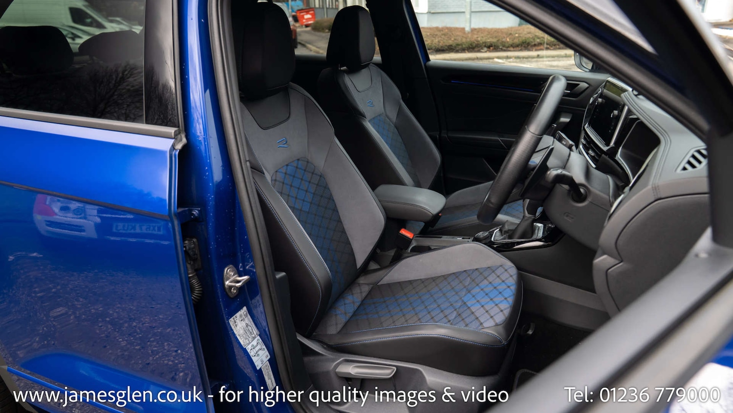 Used Volkswagen T-Roc 2023 for sale - 77650480: Photo 9