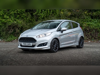 Used Ford Fiesta 2015 for sale - 78598685: Photo
