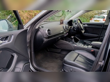 Used Audi A3 2016 for sale - 77421200: Photo