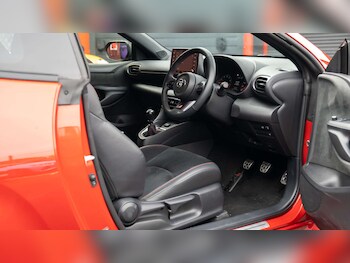 Used Toyota Yaris 2021 for sale - 77821679: Photo