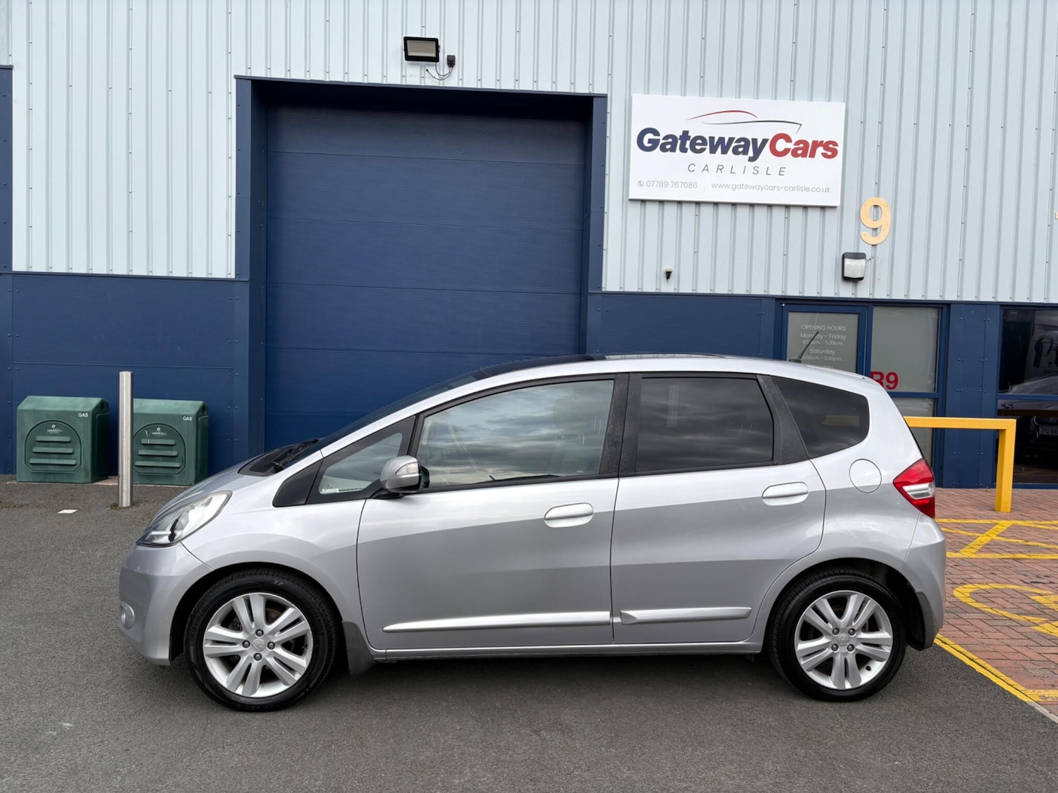 Used Honda Jazz 2012 for sale - 76094320: Photo 3