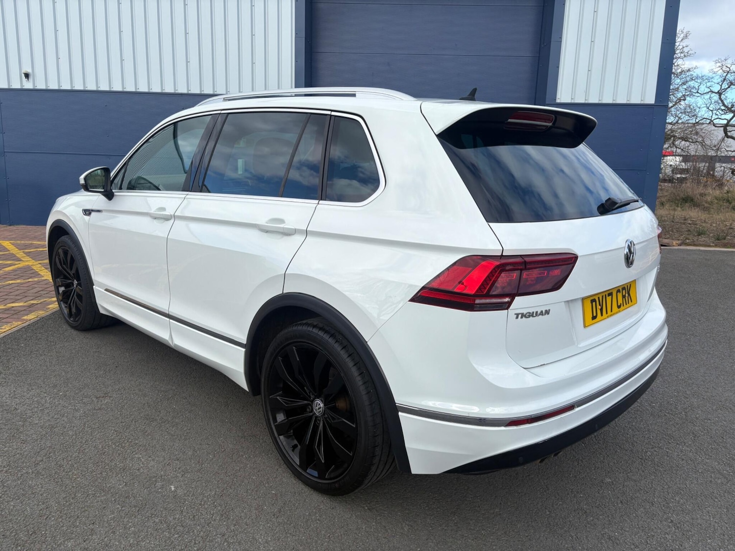 Used Volkswagen Tiguan 2017 for sale - 77892324: Photo 14