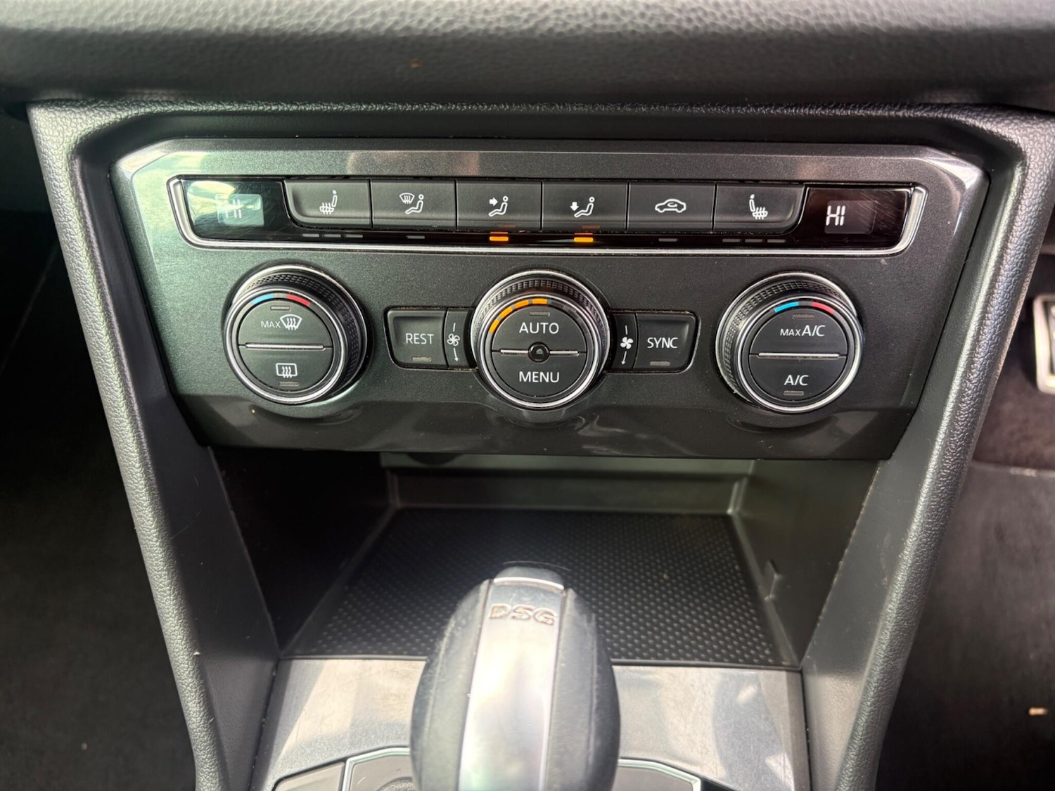 Used Volkswagen Tiguan 2017 for sale - 77892324: Photo 18