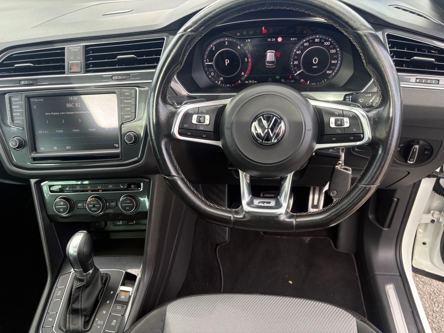 Used Volkswagen Tiguan 2017 for sale - 77892324: Photo 26