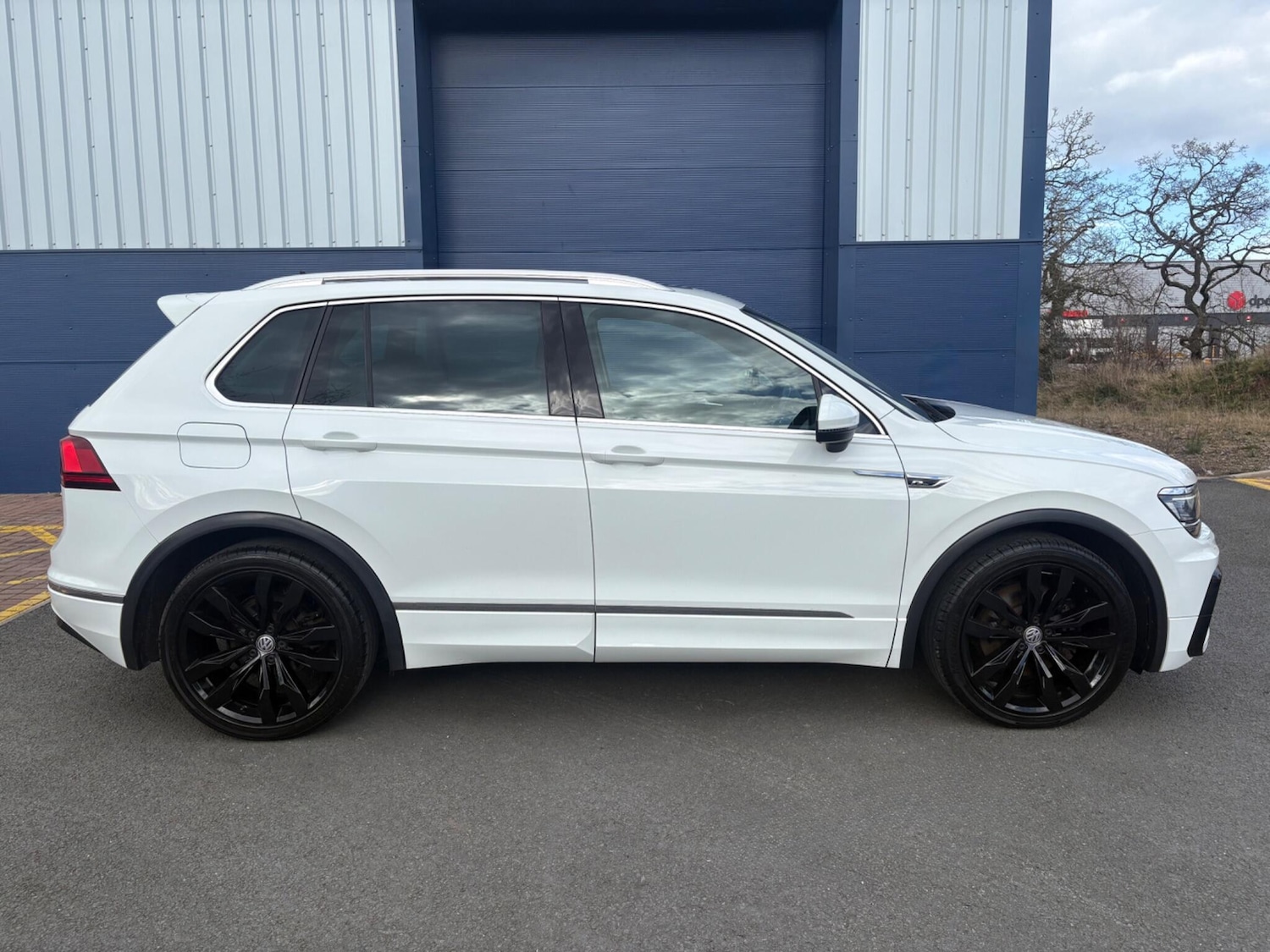 Used Volkswagen Tiguan 2017 for sale - 77892324: Photo 4