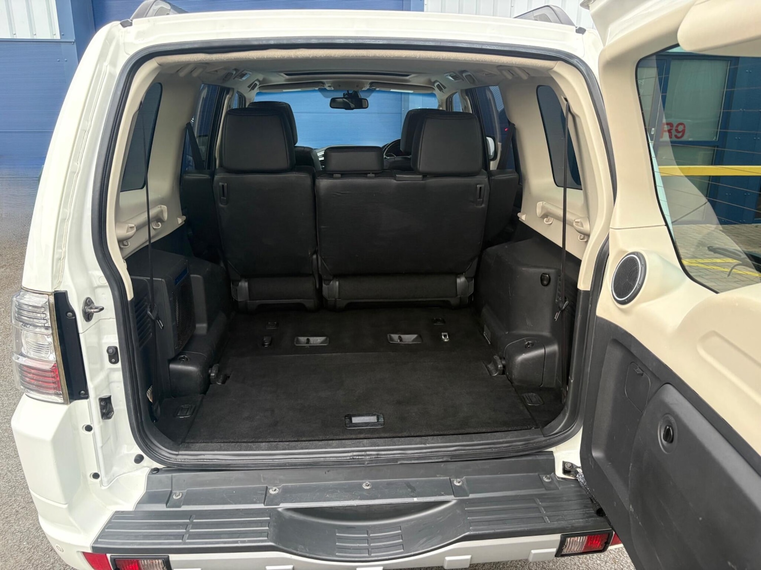 Used Mitsubishi Shogun for sale - 78086664: Photo 11