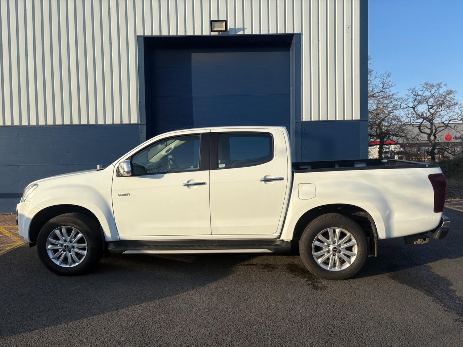 Used Isuzu D-Max 2019 for sale - 77940338: Photo 3