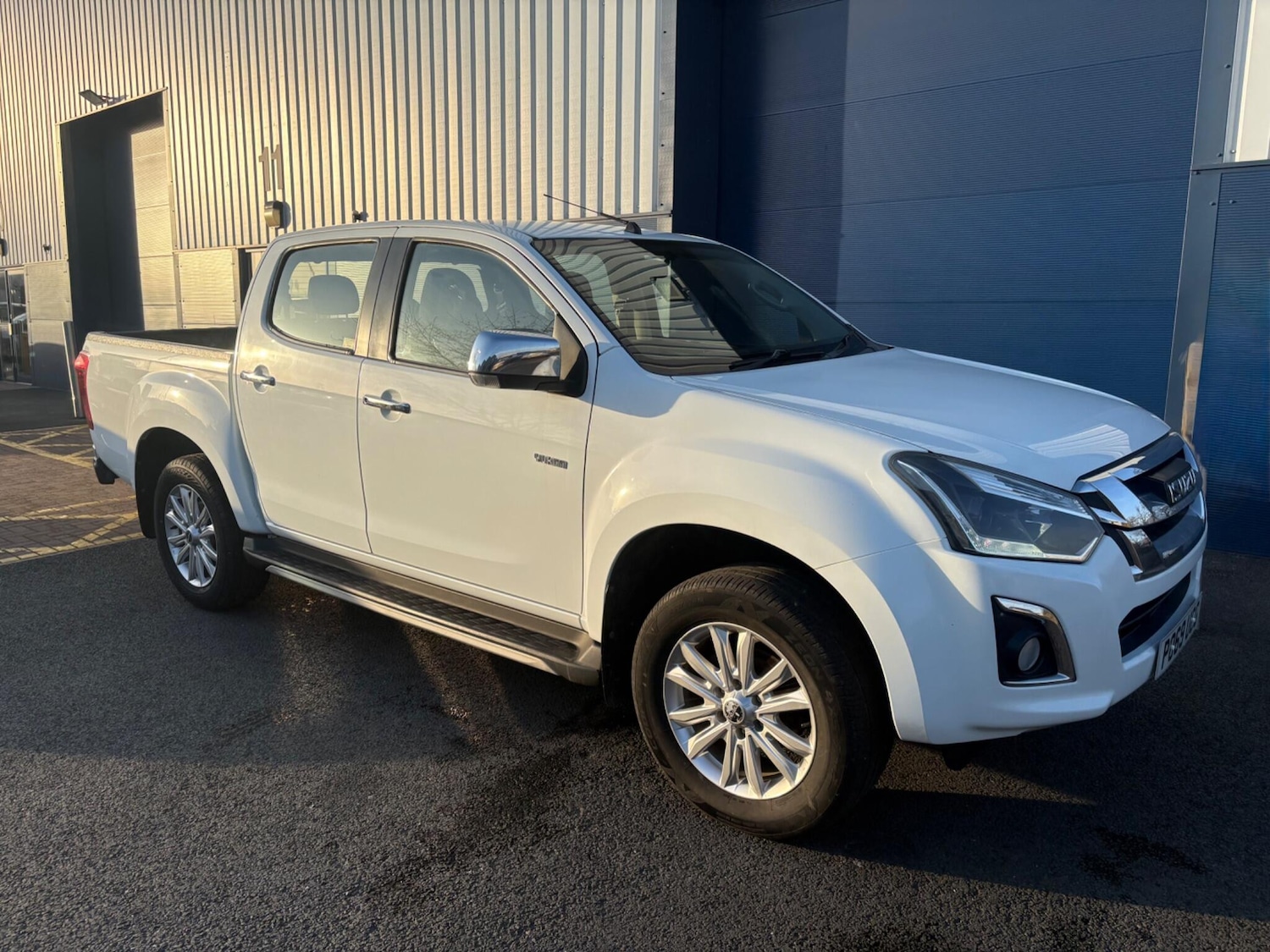 Used Isuzu D-Max 2019 for sale - 77940338: Photo 6
