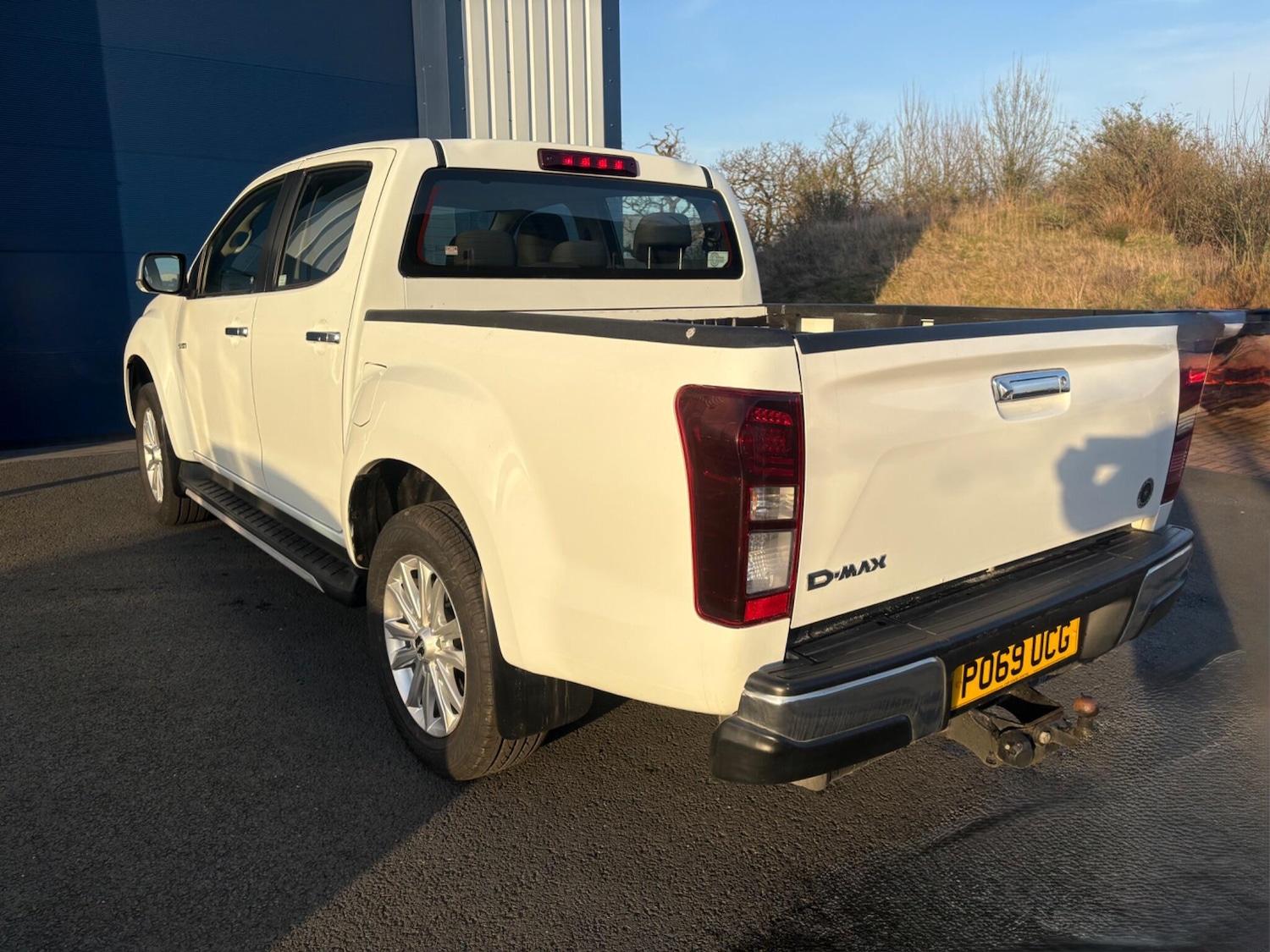 Used Isuzu D-Max 2019 for sale - 77940338: Photo 9