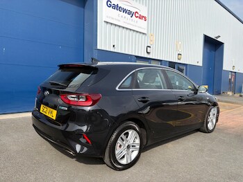 Used Kia Ceed 2021 for sale - 78388003: Photo