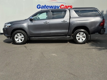Used Toyota Hilux 2020 for sale - 79256019: Photo
