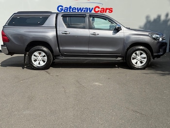 Used Toyota Hilux 2020 for sale - 79256019: Photo