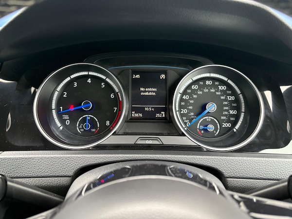 Used Volkswagen Golf 2015 for sale - 76306662: Photo 19