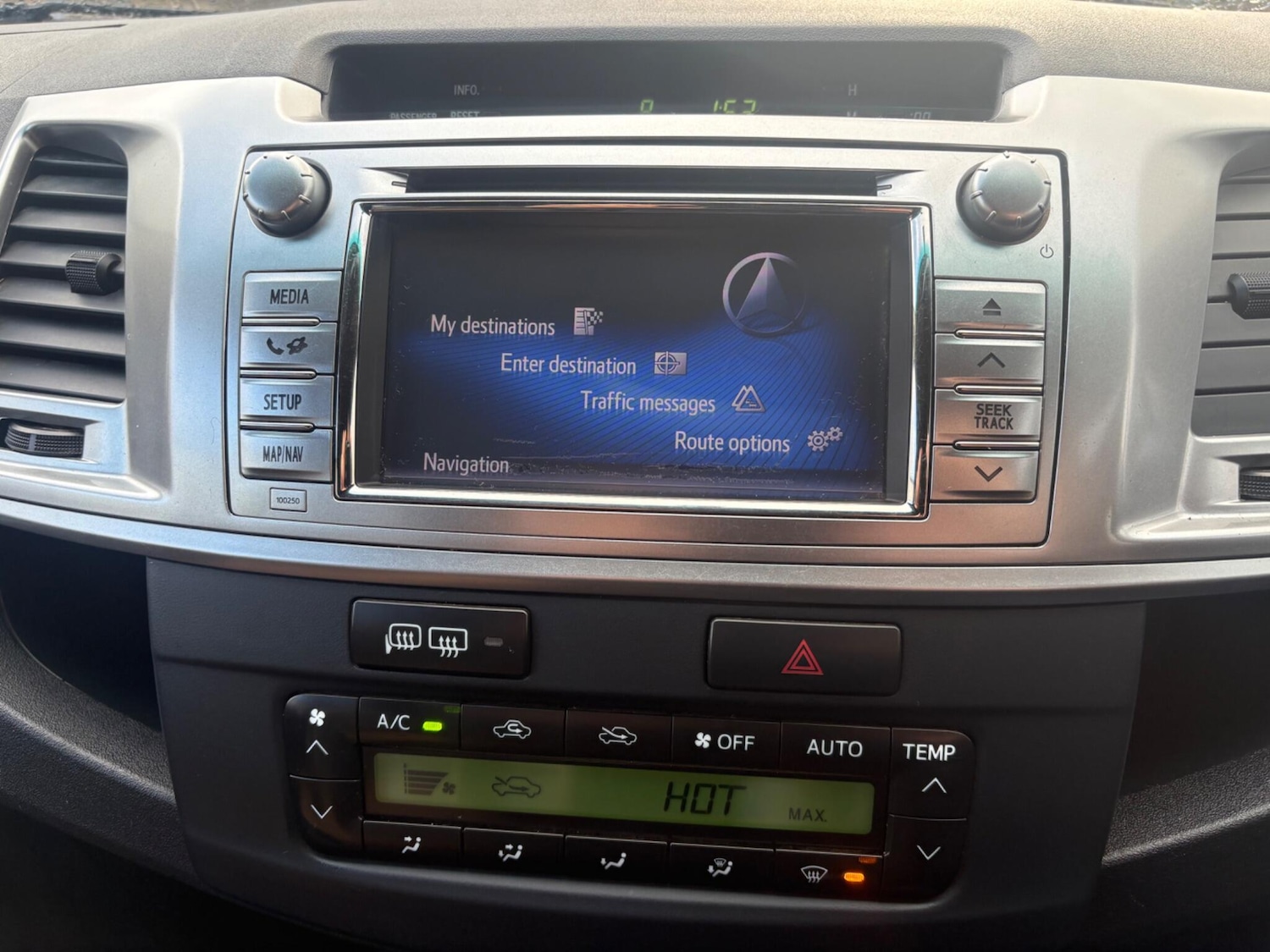 Used Toyota Hilux 2015 for sale - 77598020: Photo 16