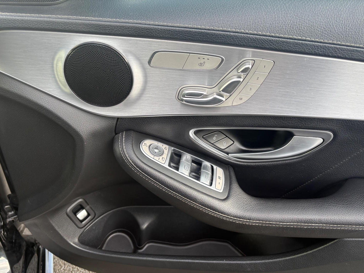 Used Mercedes-Benz C Class for sale - 77229317: Photo 12