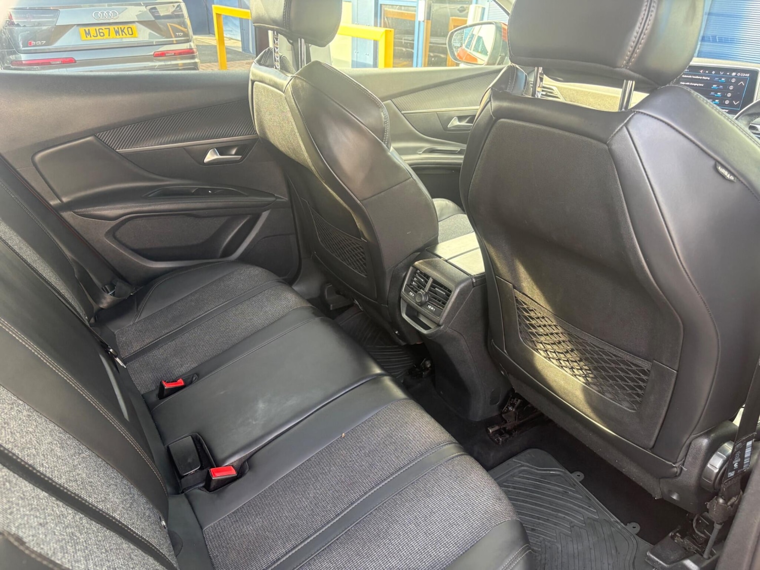 Used Peugeot 3008 2017 for sale - 77970323: Photo 18