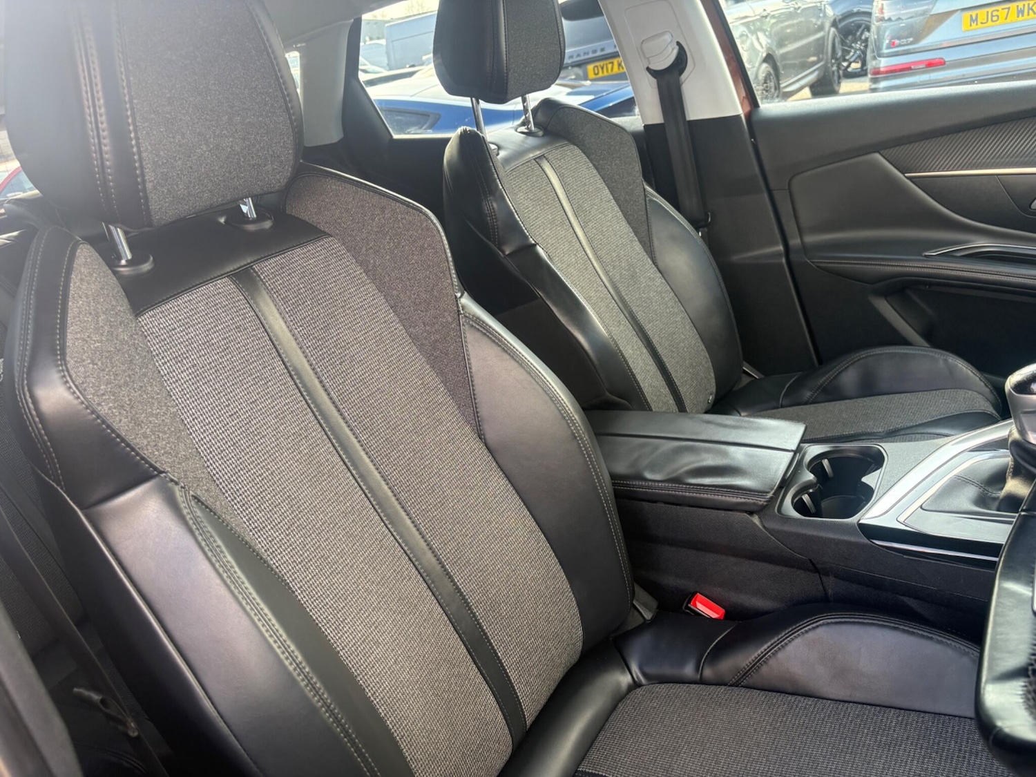 Used Peugeot 3008 2017 for sale - 77970323: Photo 20