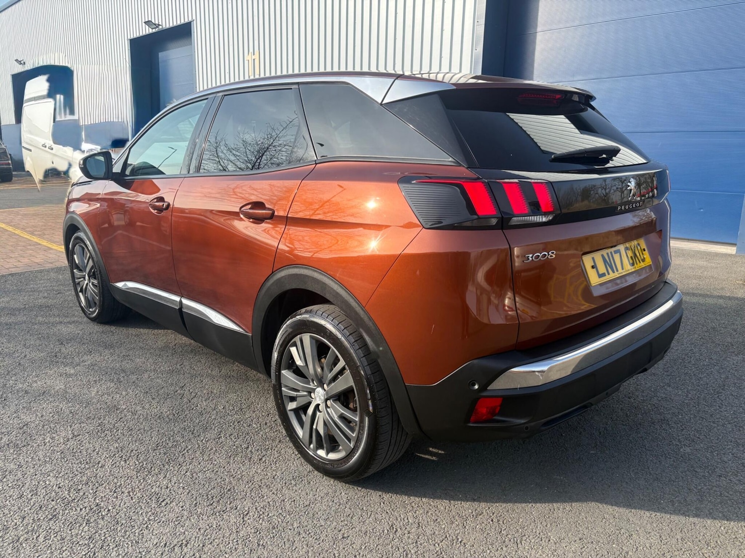 Used Peugeot 3008 2017 for sale - 77970323: Photo 5