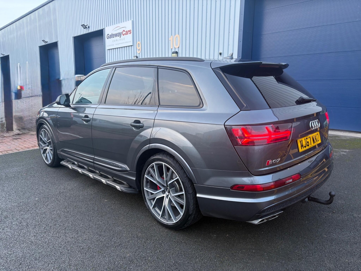 Used Audi SQ7 2017 for sale - 77142972: Photo 2