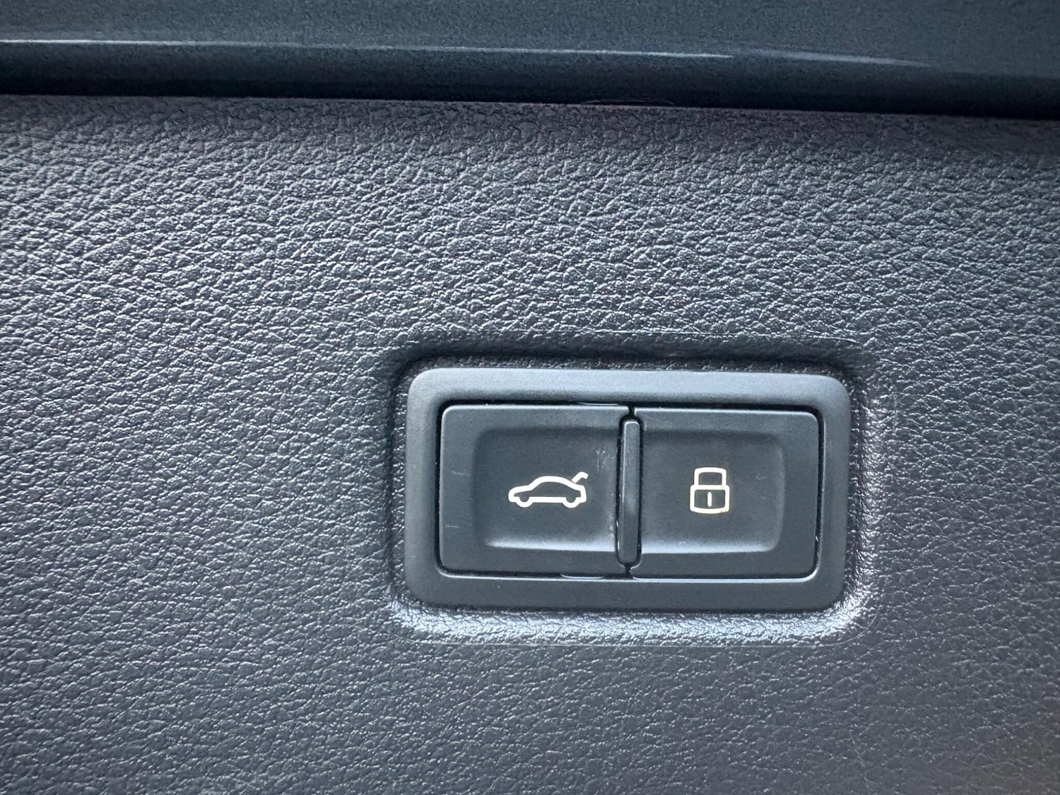 Used Audi SQ7 2017 for sale - 77142972: Photo 22