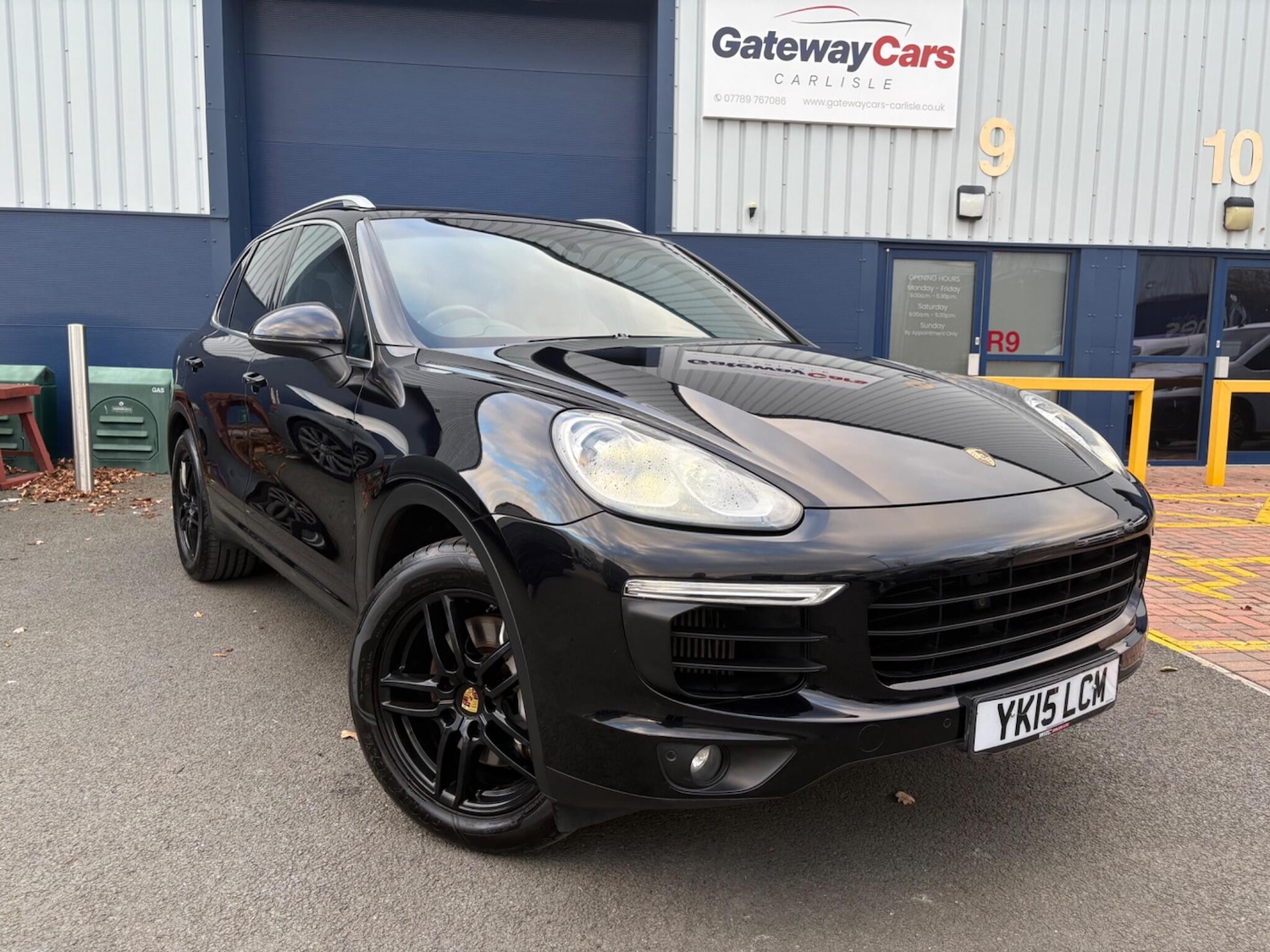 Used Porsche Cayenne 2015 for sale - 76645728: Photo 1