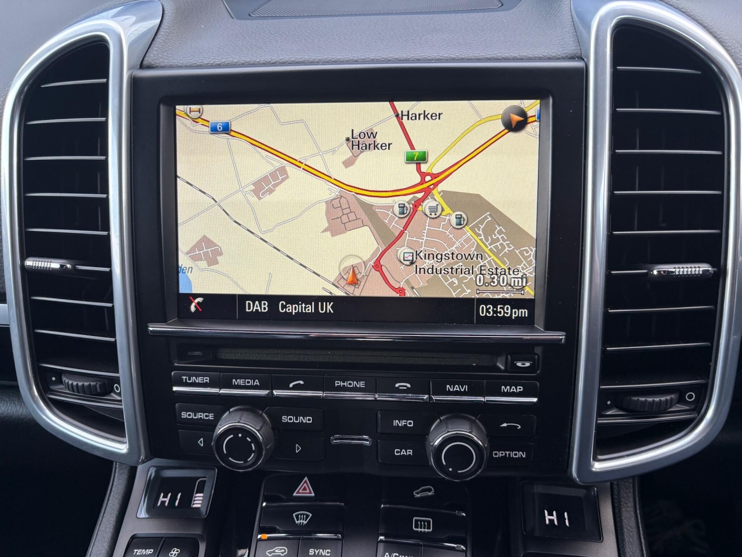 Used Porsche Cayenne 2015 for sale - 76645728: Photo 18