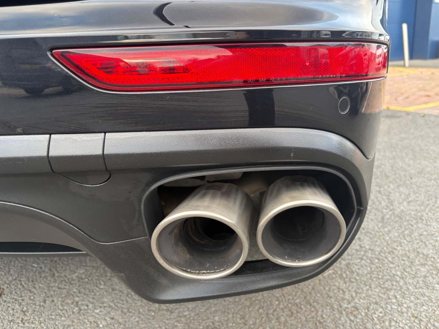 Used Porsche Cayenne 2015 for sale - 76645728: Photo 8