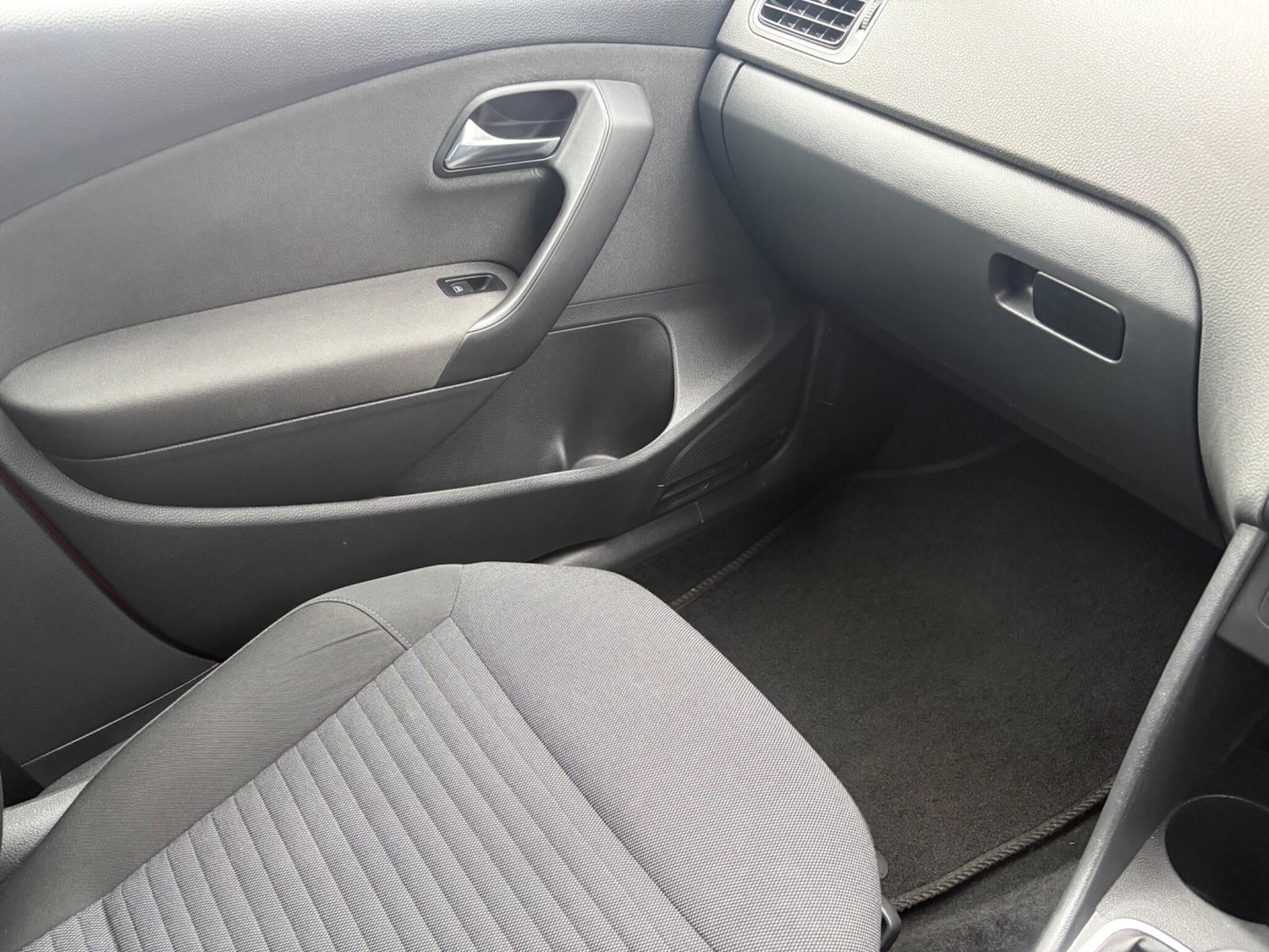 Used Volkswagen Polo for sale - 77598814: Photo 16