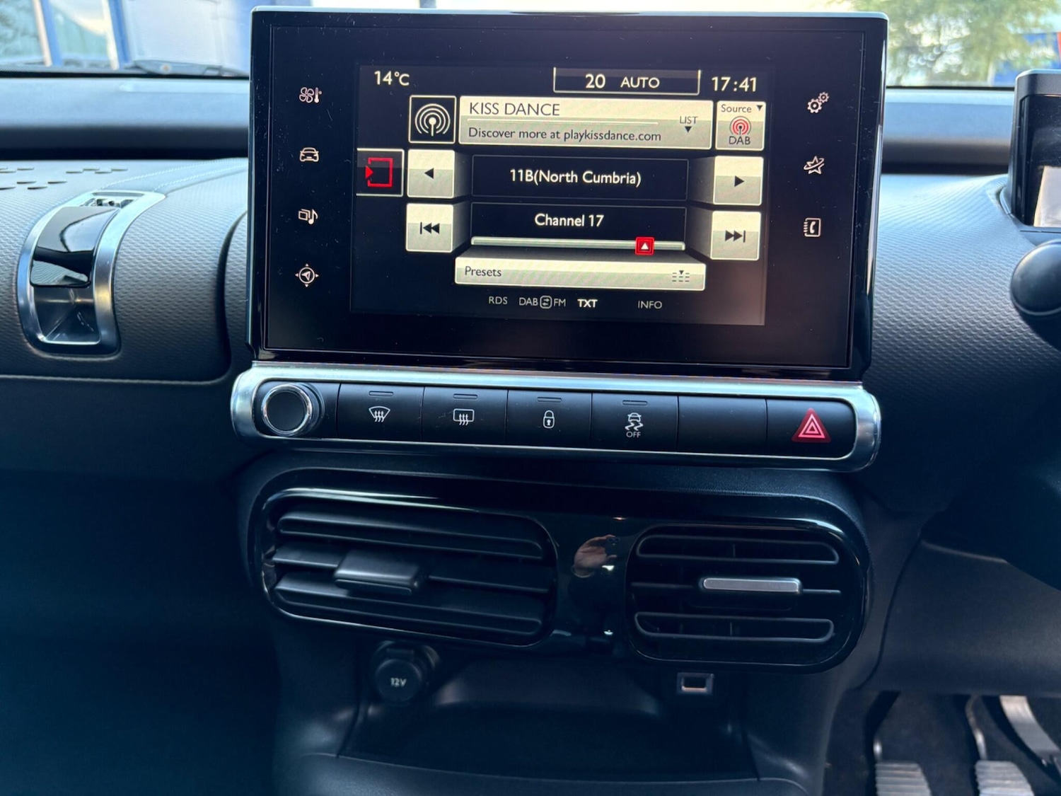 Used Citroen C4 Cactus 2015 for sale - 76024791: Photo 15