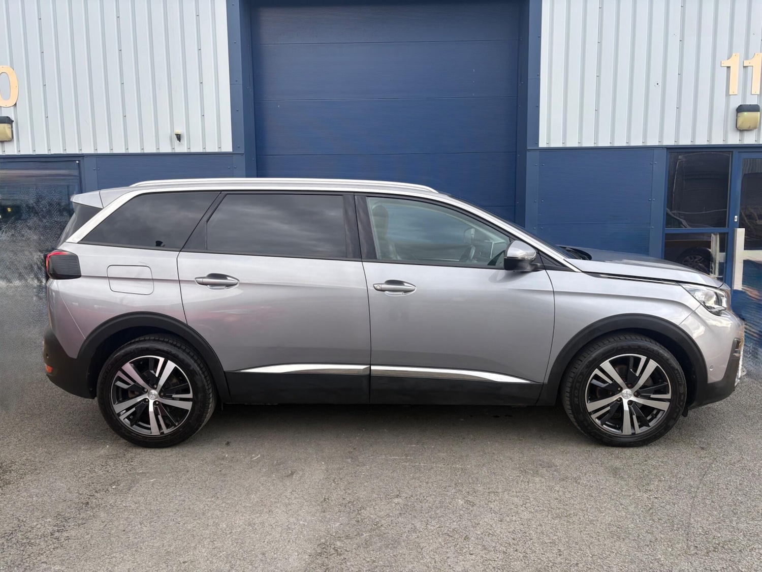 Used Peugeot 5008 for sale - 77657880: Photo 4