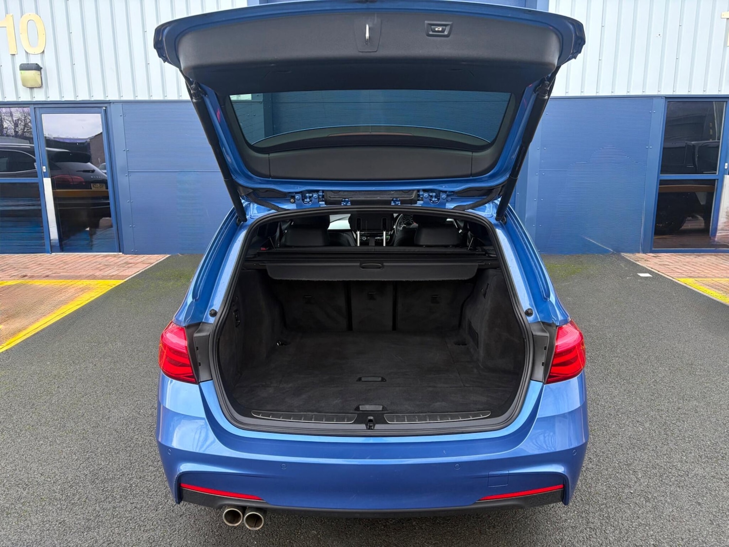 Used BMW 3 Series 2016 for sale - 77203243: Photo 9