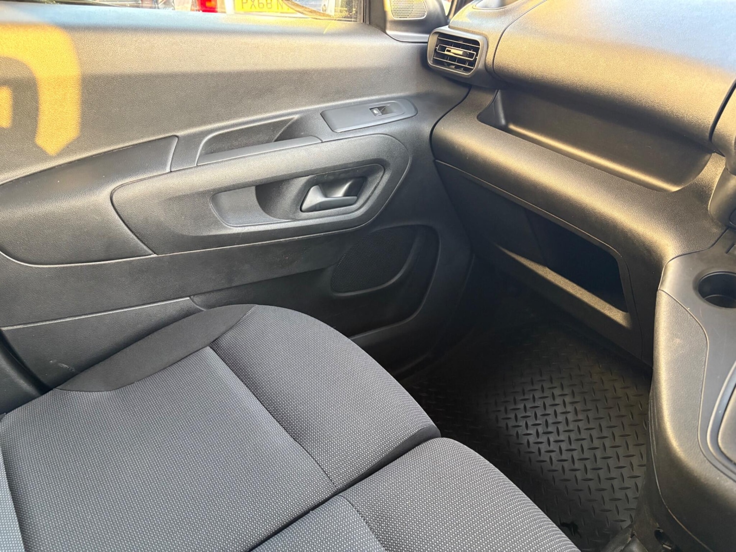 Used Peugeot Partner 2022 for sale - 76397977: Photo 17