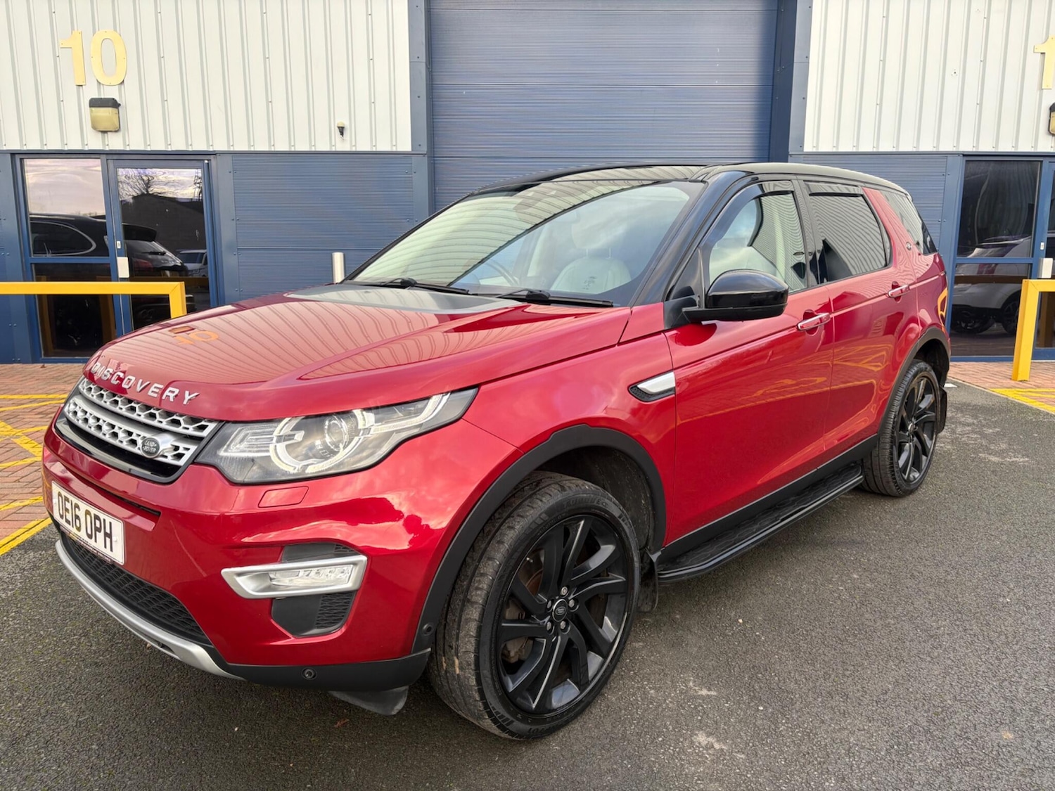 Used Land Rover Discovery Sport 2016 for sale - 77163344: Photo 10