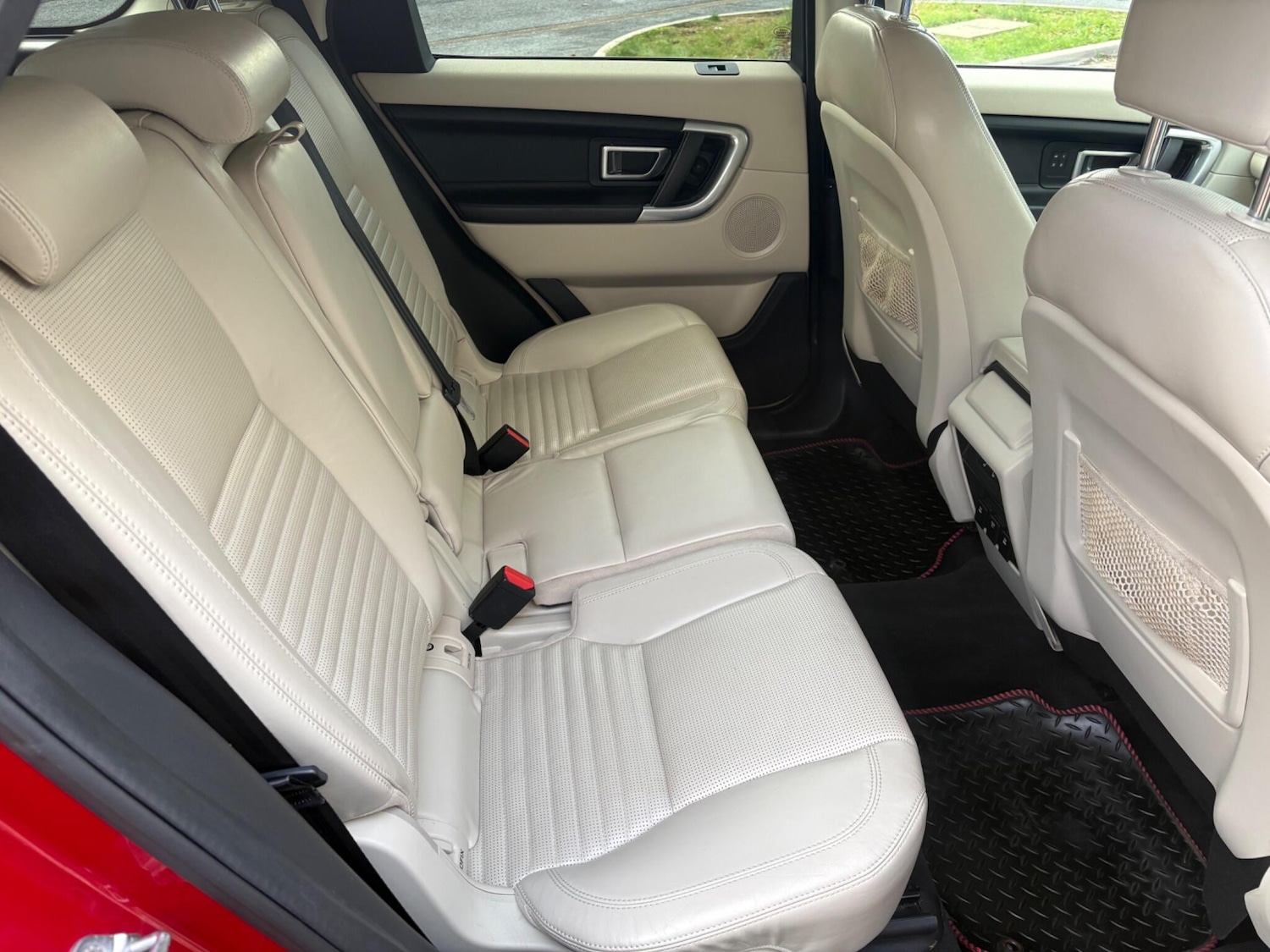 Used Land Rover Discovery Sport 2016 for sale - 77163344: Photo 13