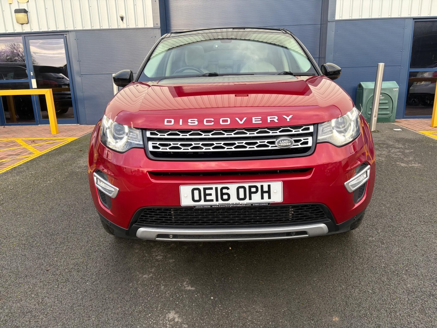 Used Land Rover Discovery Sport 2016 for sale - 77163344: Photo 2