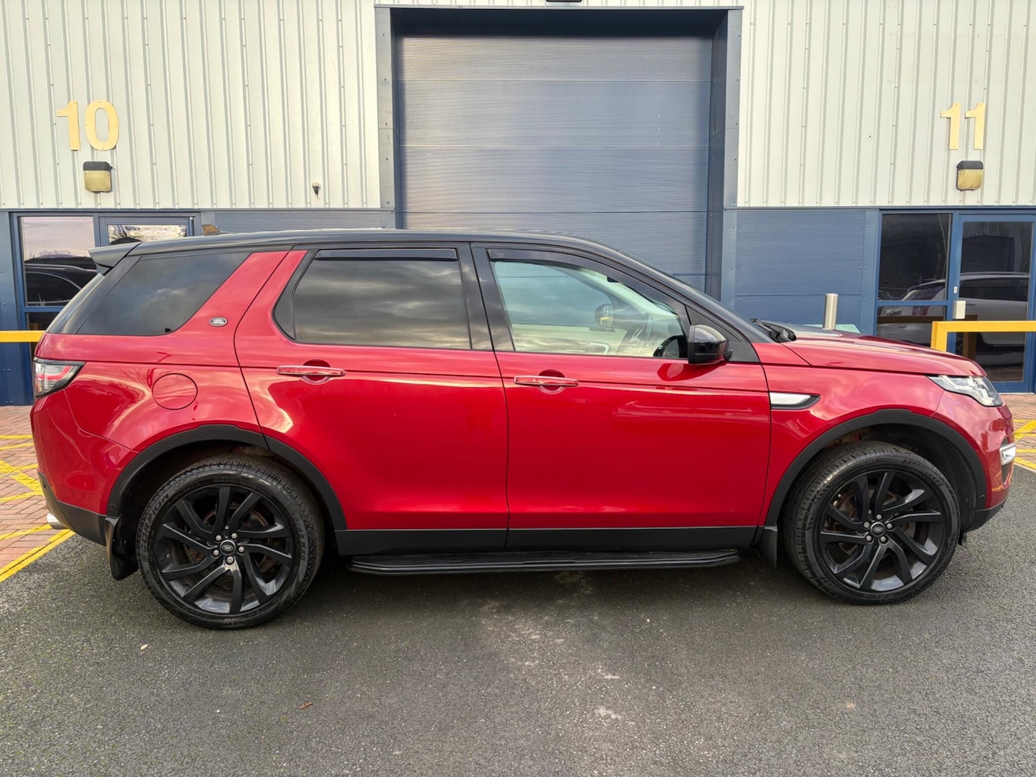 Used Land Rover Discovery Sport 2016 for sale - 77163344: Photo 3