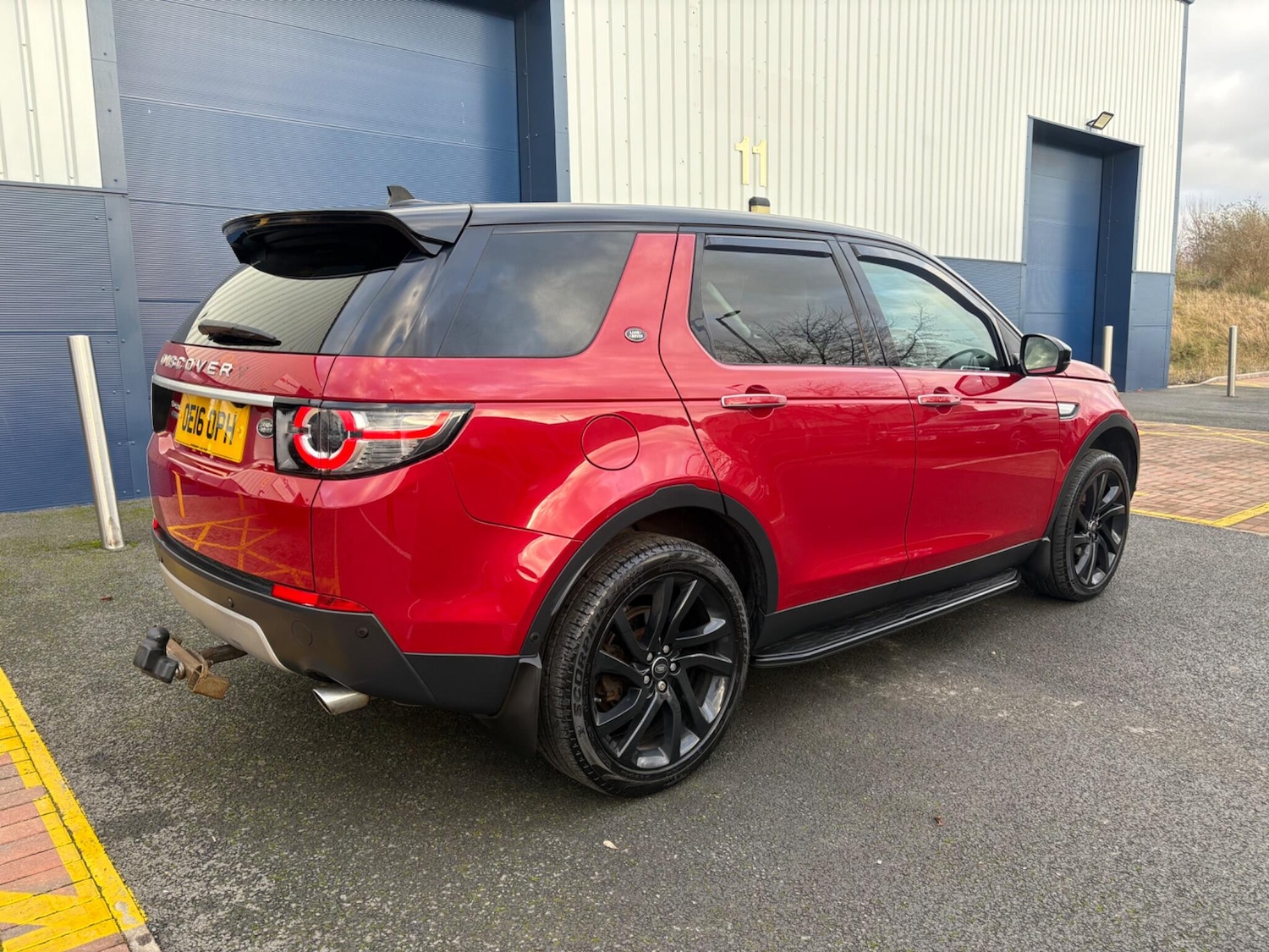 Used Land Rover Discovery Sport 2016 for sale - 77163344: Photo 5