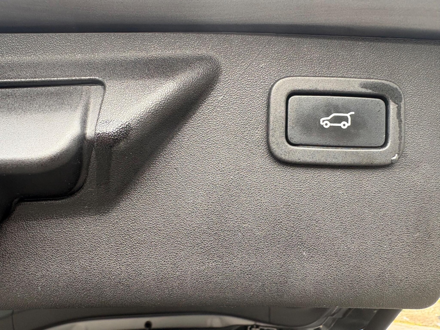 Used Land Rover Discovery Sport for sale - 78128013: Photo 15