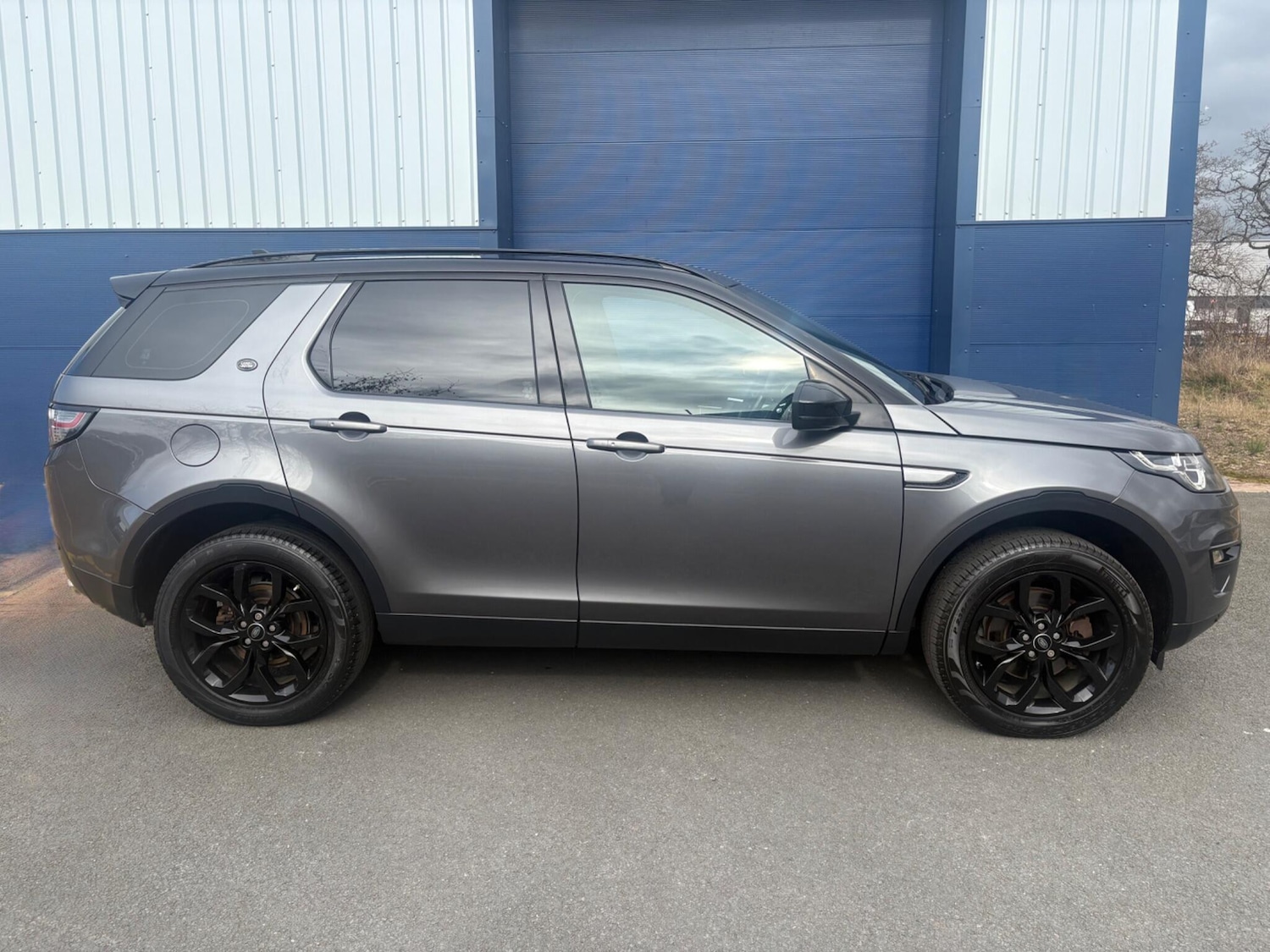 Used Land Rover Discovery Sport for sale - 78128013: Photo 4
