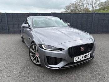 Used Jaguar XE 2019 for sale - 78492524: Photo