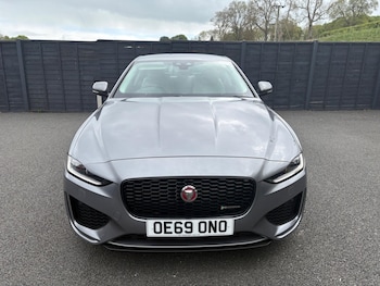 Used Jaguar XE 2019 for sale - 78492524: Photo