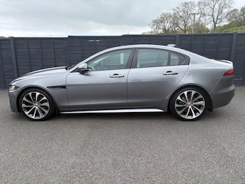 Used Jaguar XE 2019 for sale - 78492524: Photo