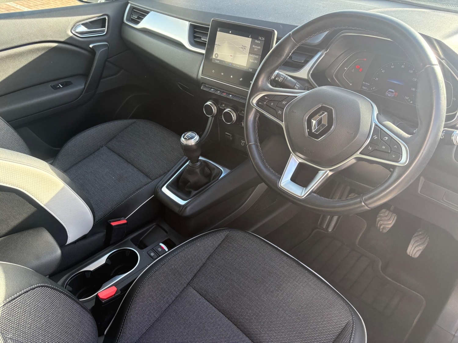 Used Renault Captur 2020 for sale - 77585952: Photo 18
