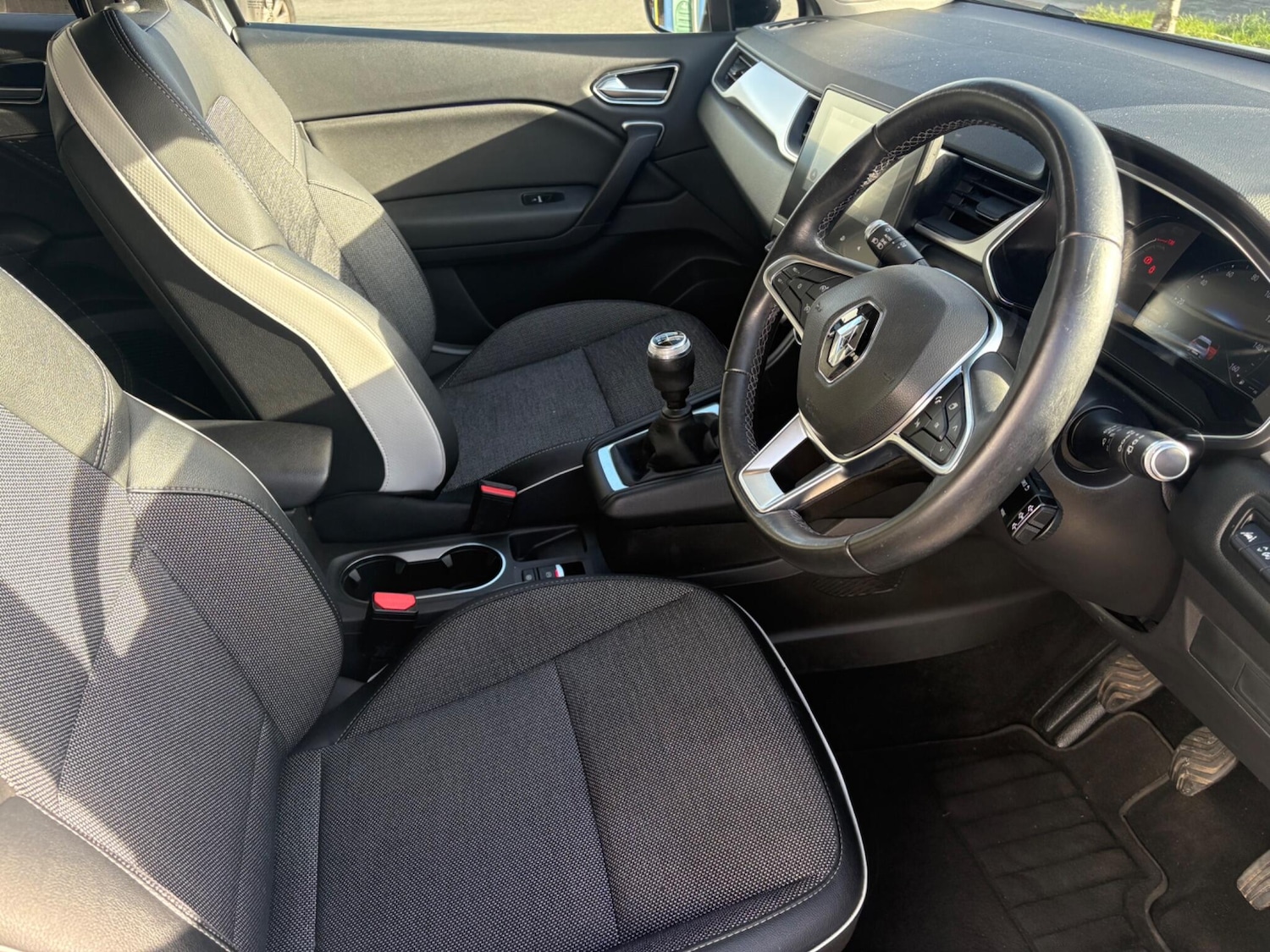 Used Renault Captur 2020 for sale - 77585952: Photo 19