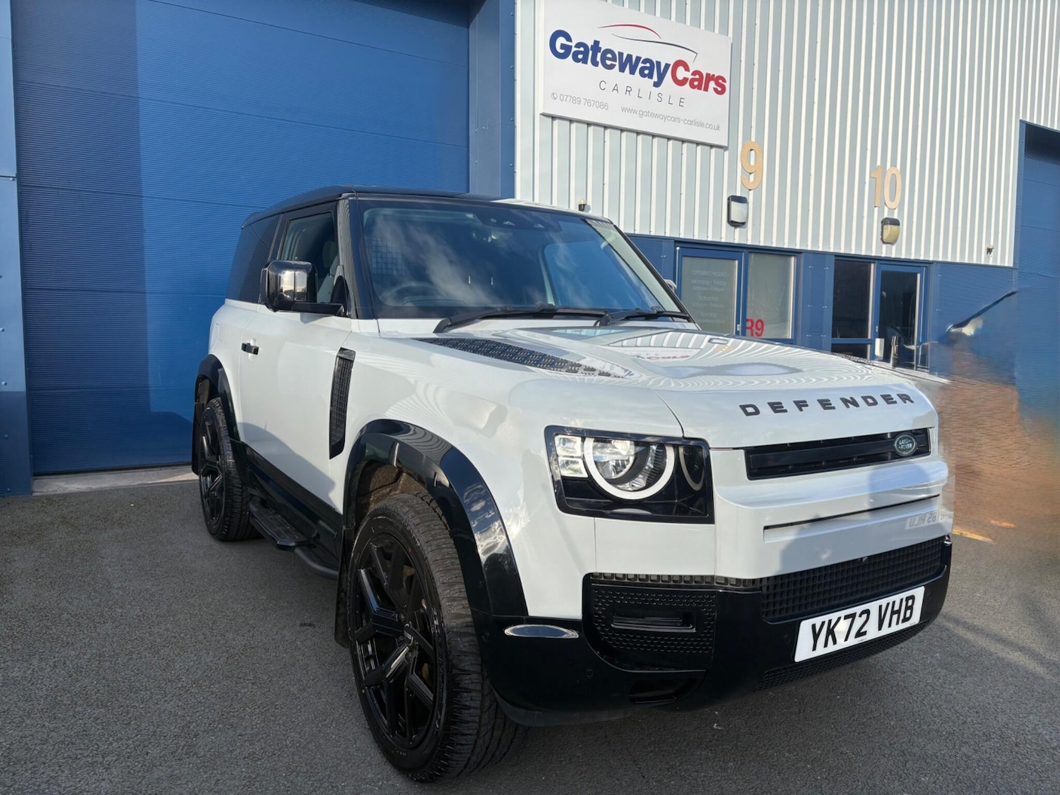 Used Land Rover Defender 2022 for sale - 77892334: Photo 5