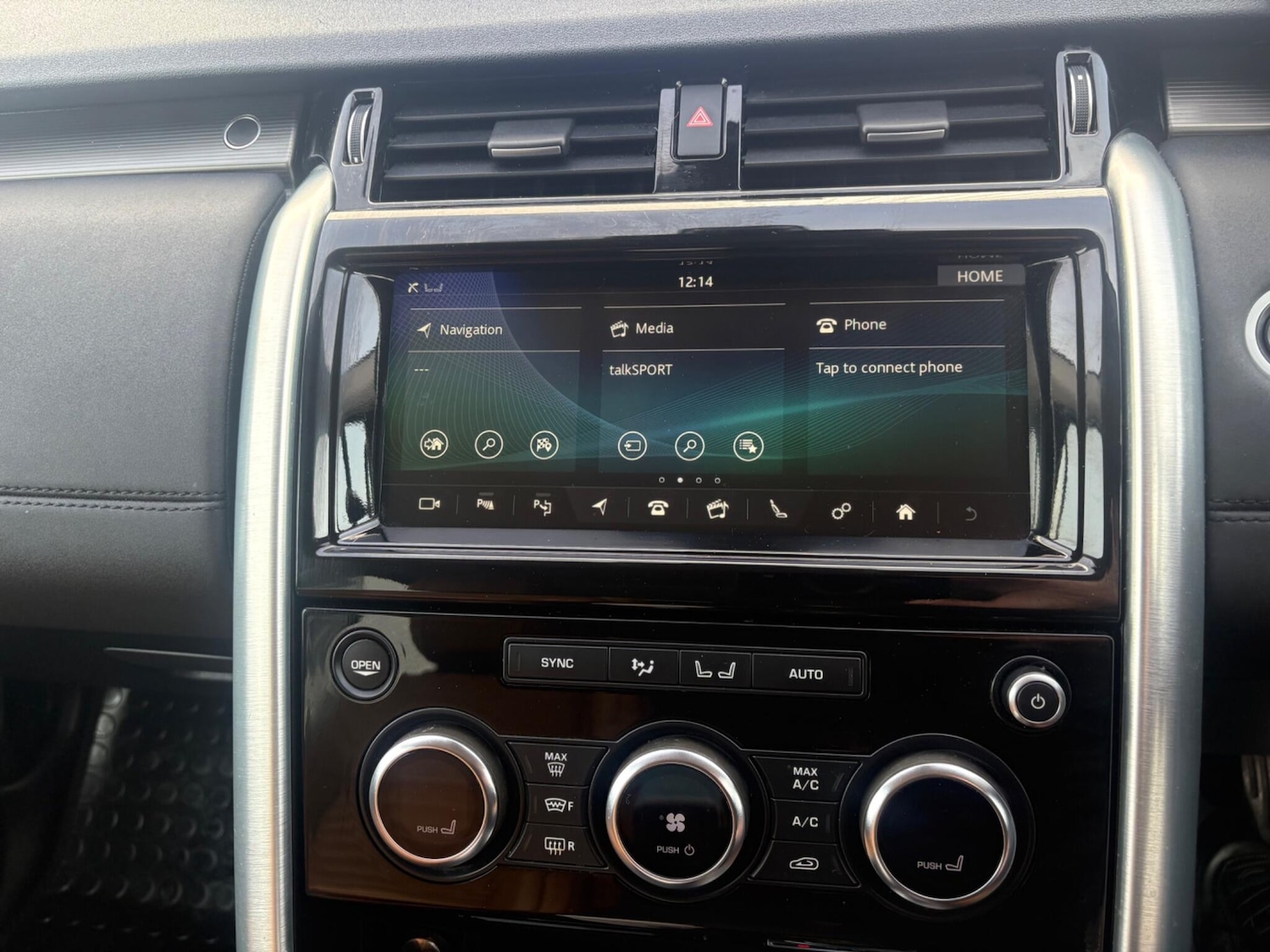 Used Land Rover Discovery 2019 for sale - 77970322: Photo 16